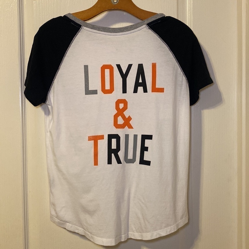 Oklahoma State University Loyal & True Camp David Tshirt Size Medium NWOT - Picture 2 of 9